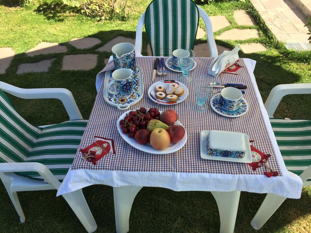 Sa Mariposa Bed & Breakfast Ittiri Dış mekan fotoğraf